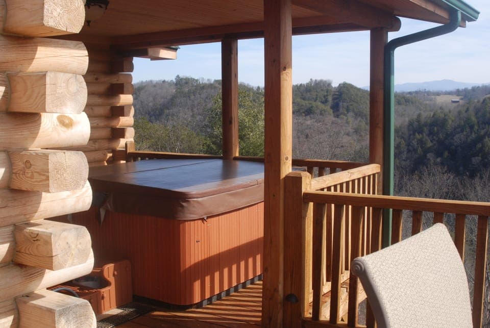 hot tub
