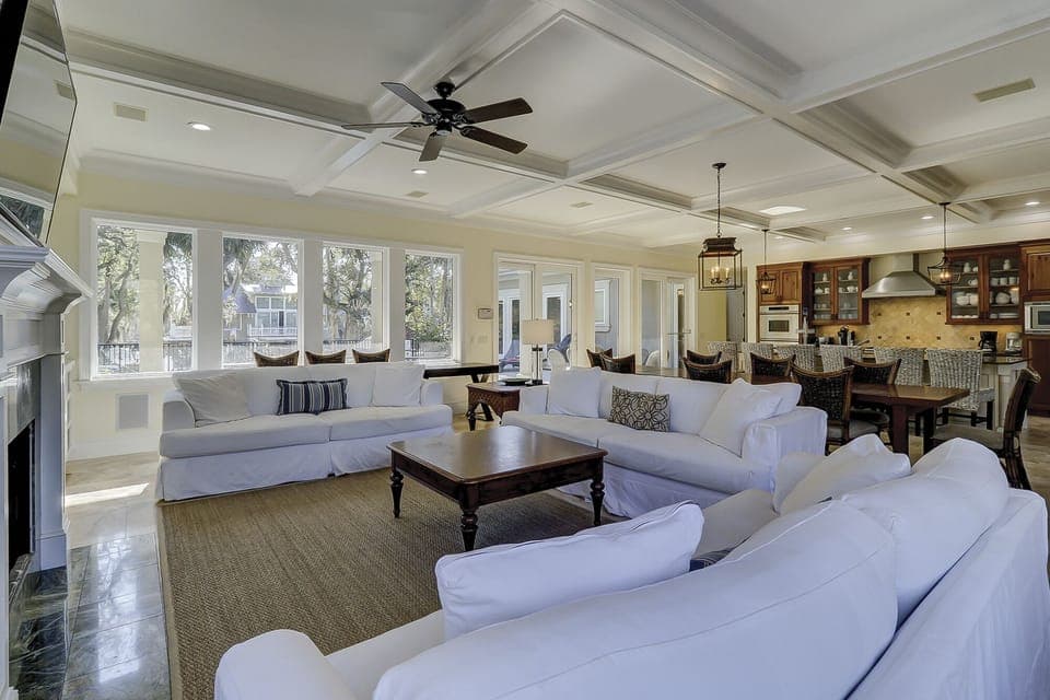 Main Floor Living Area