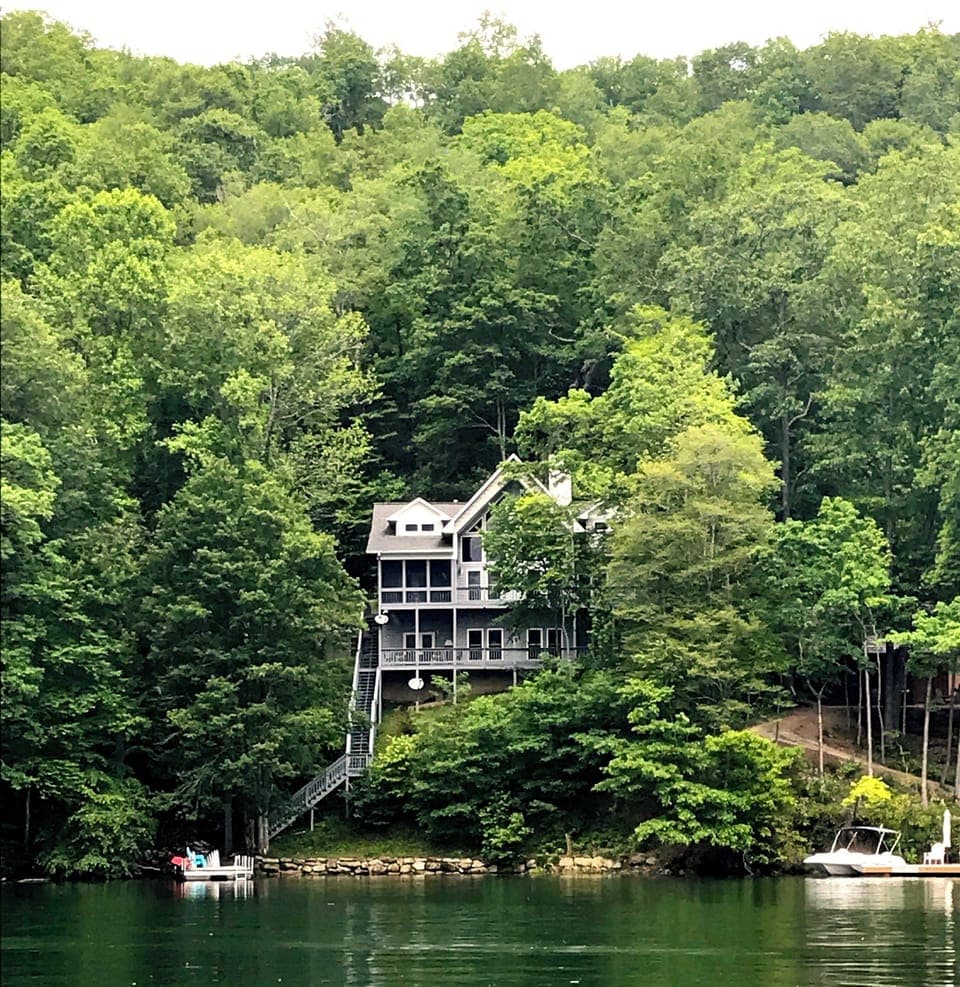 Driftwood Cove is tucked in Great swimming cove with privacy and no boats zippin