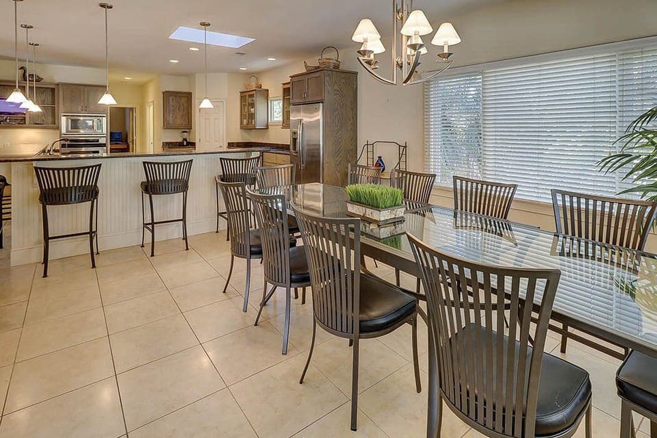 Bella Luce - Vacation Rentals by Five Star Properties