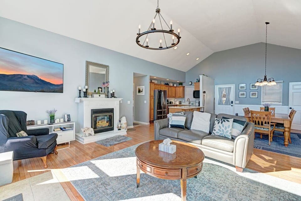 Living Room--- Open Floor Plan