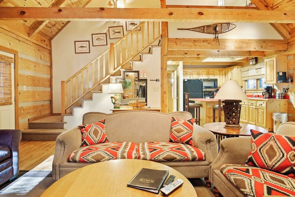 Living Room--- Inviting and Comfortable