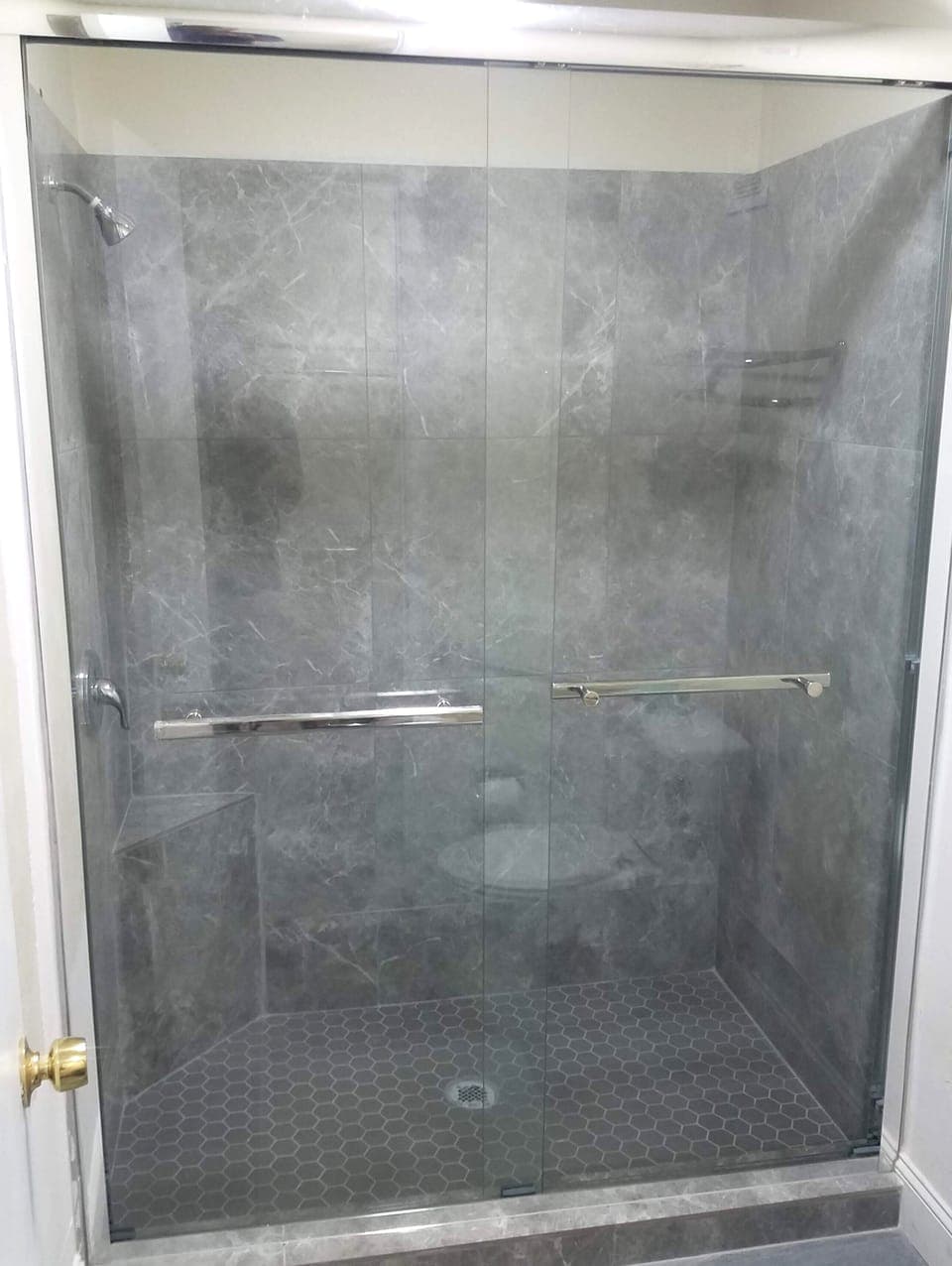Room, 2 Queen Beds, Refrigerator & Microwave | Bathroom shower