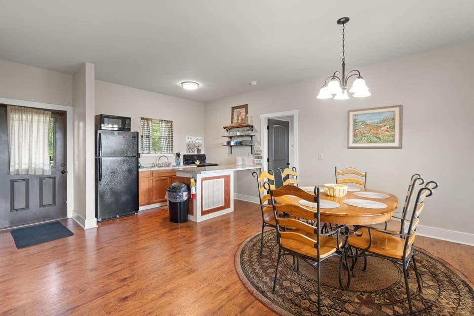 Dining Room/Kitchen