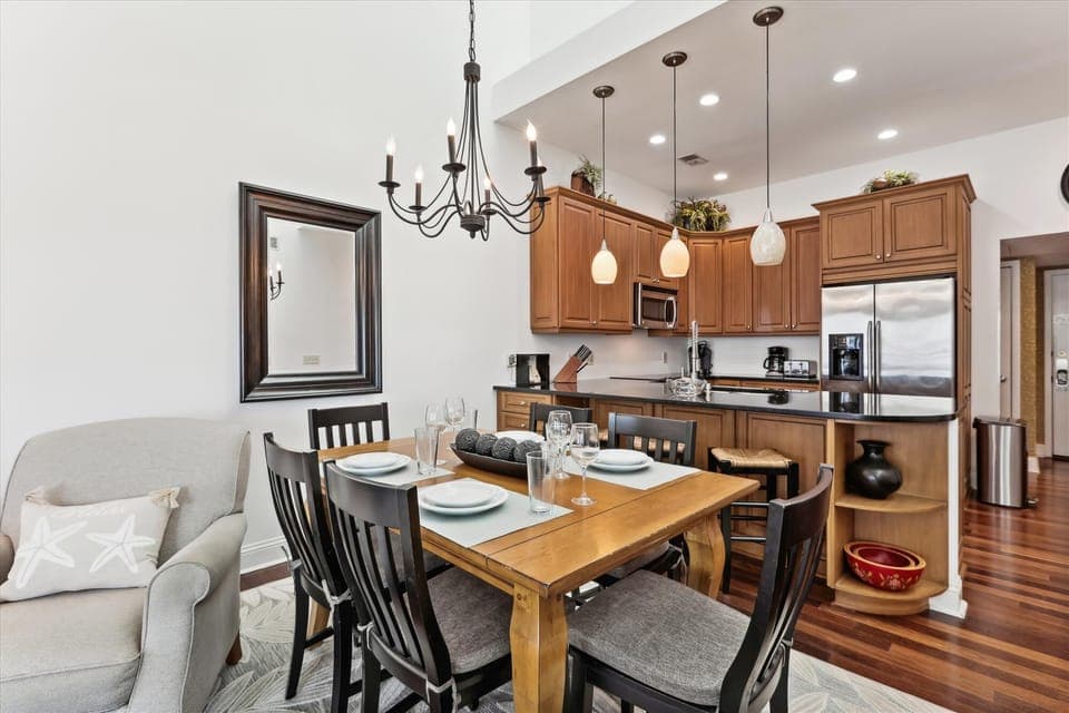 Dining Area and Kitchen at 1900 Beachside Tennis