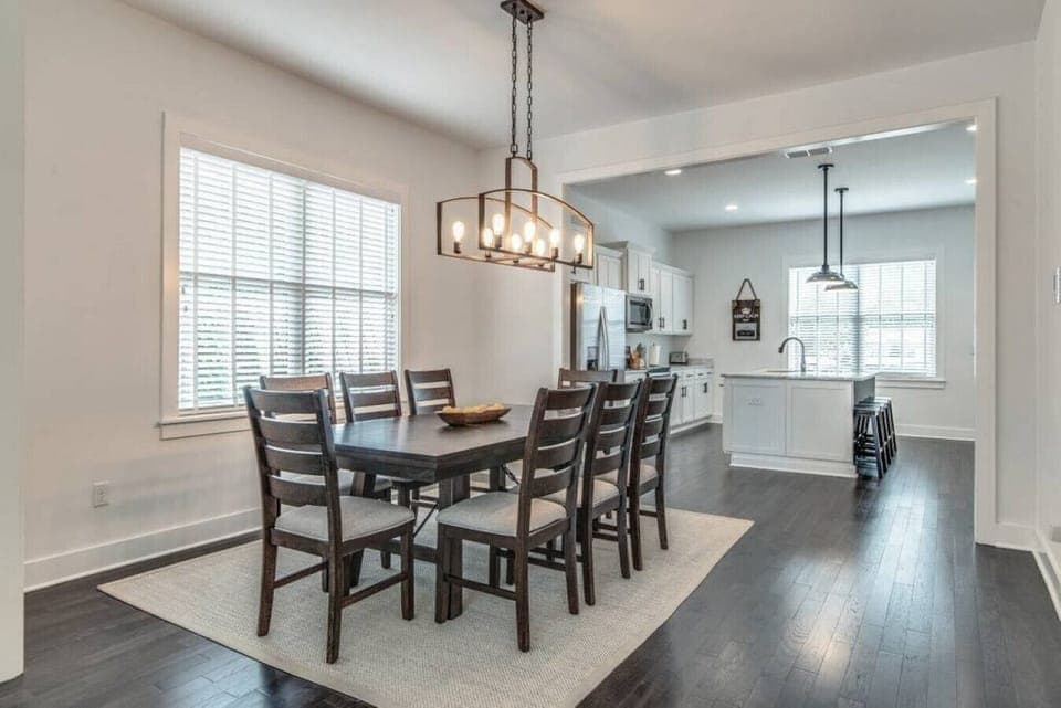 central dinning room with decorative lighting