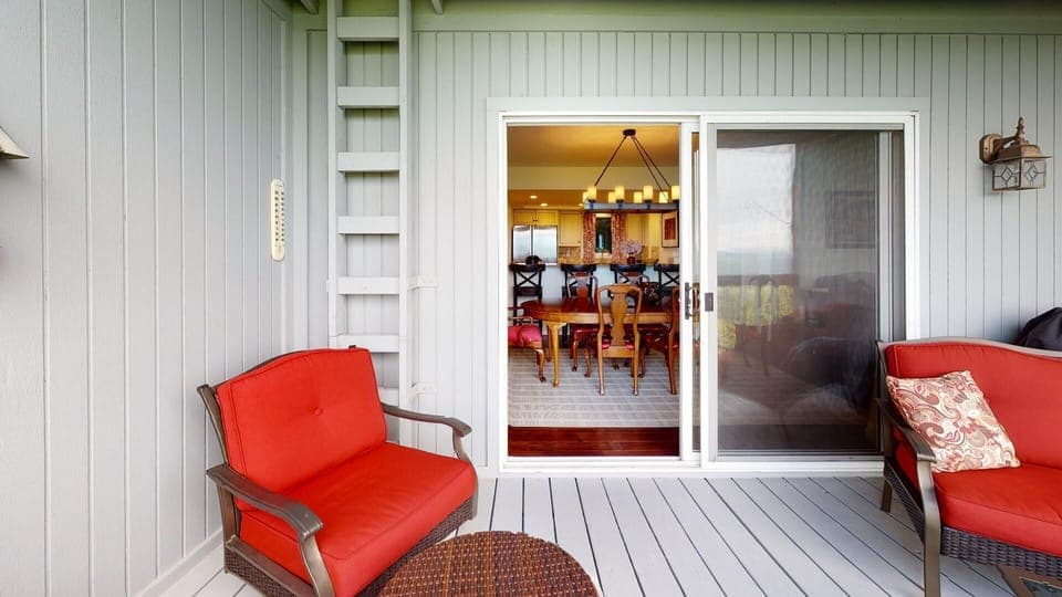 Balcony Seating, Main Level