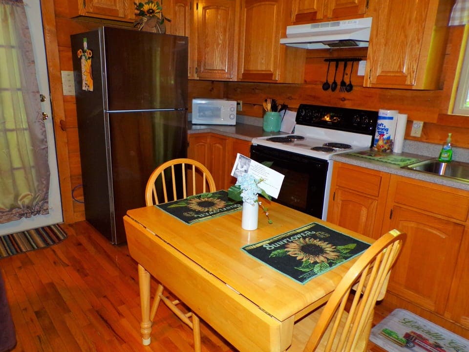 Furnished  Kitchen 