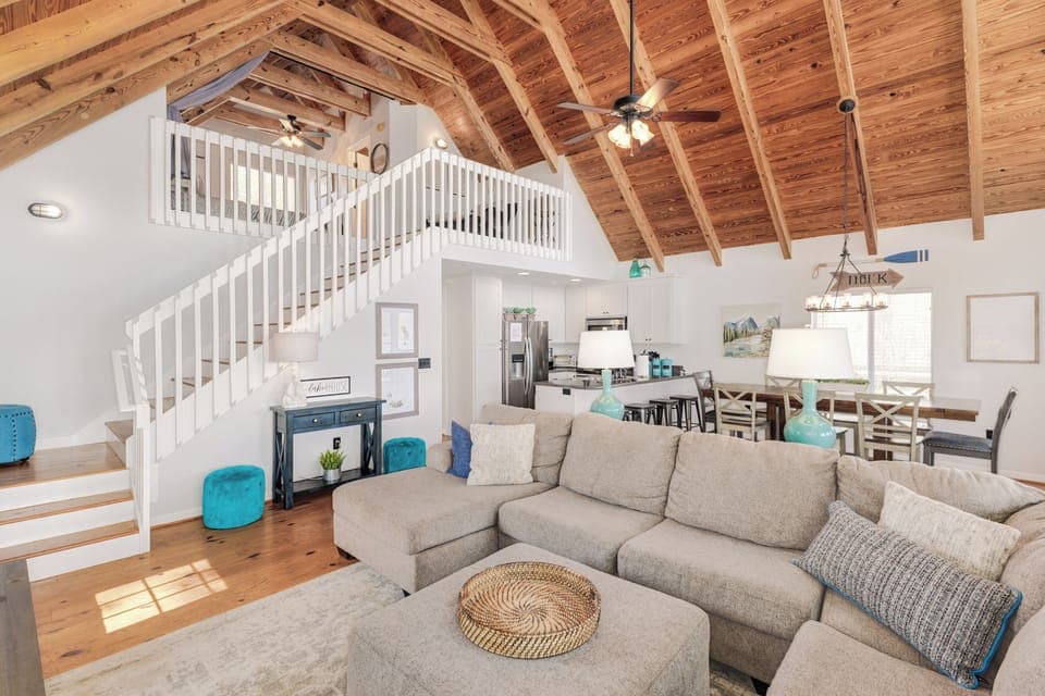 Open floor plan
