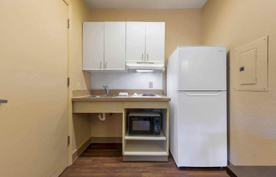 Studio, 1 Queen Bed, Accessible, Non Smoking | Private kitchen | Fridge, microwave, stovetop, coffee/tea maker