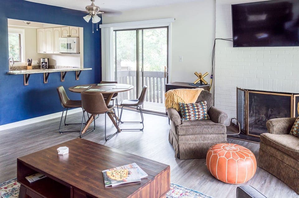 Living/Dining Room