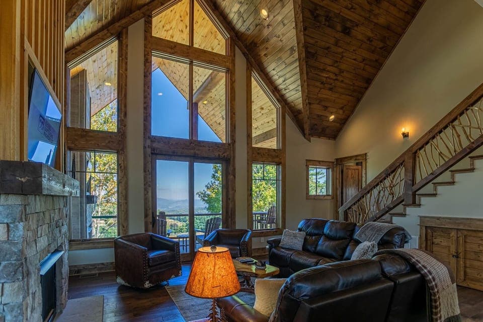 TV, fireplace, DVD player