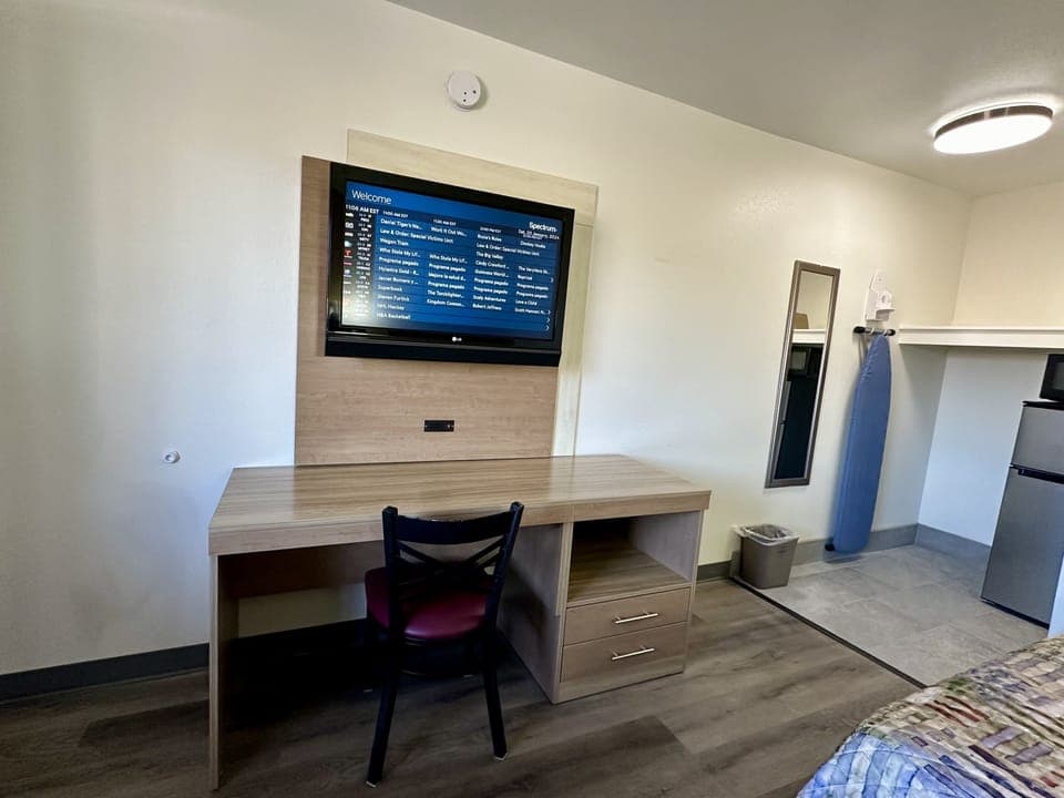 Desk, blackout drapes, iron/ironing board, free WiFi