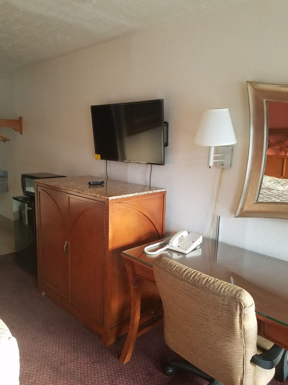 Room amenity