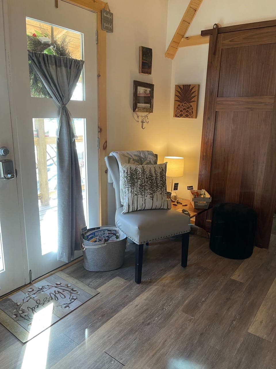 Seating area