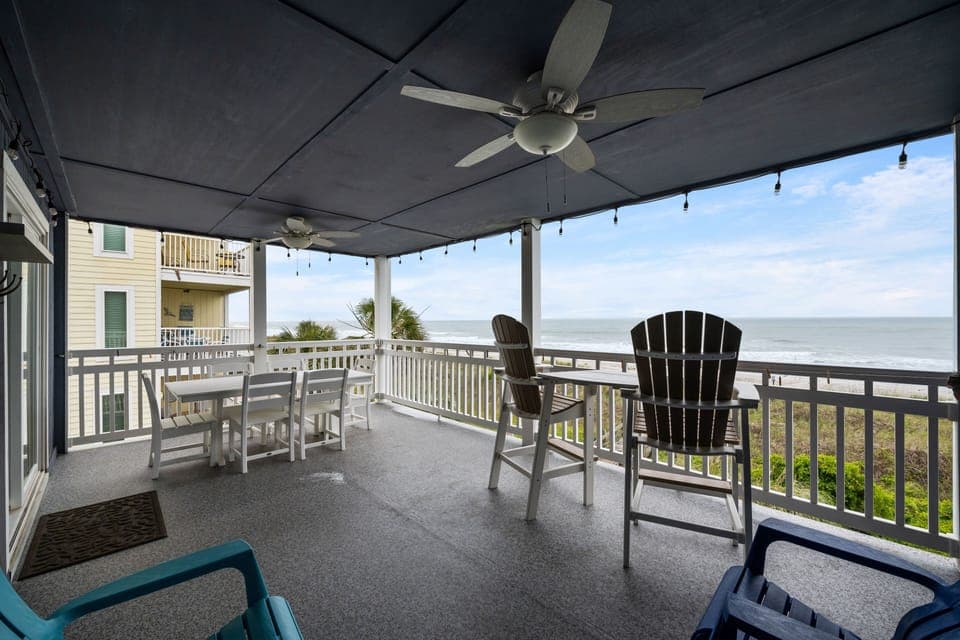Private Oceanfront Balcony