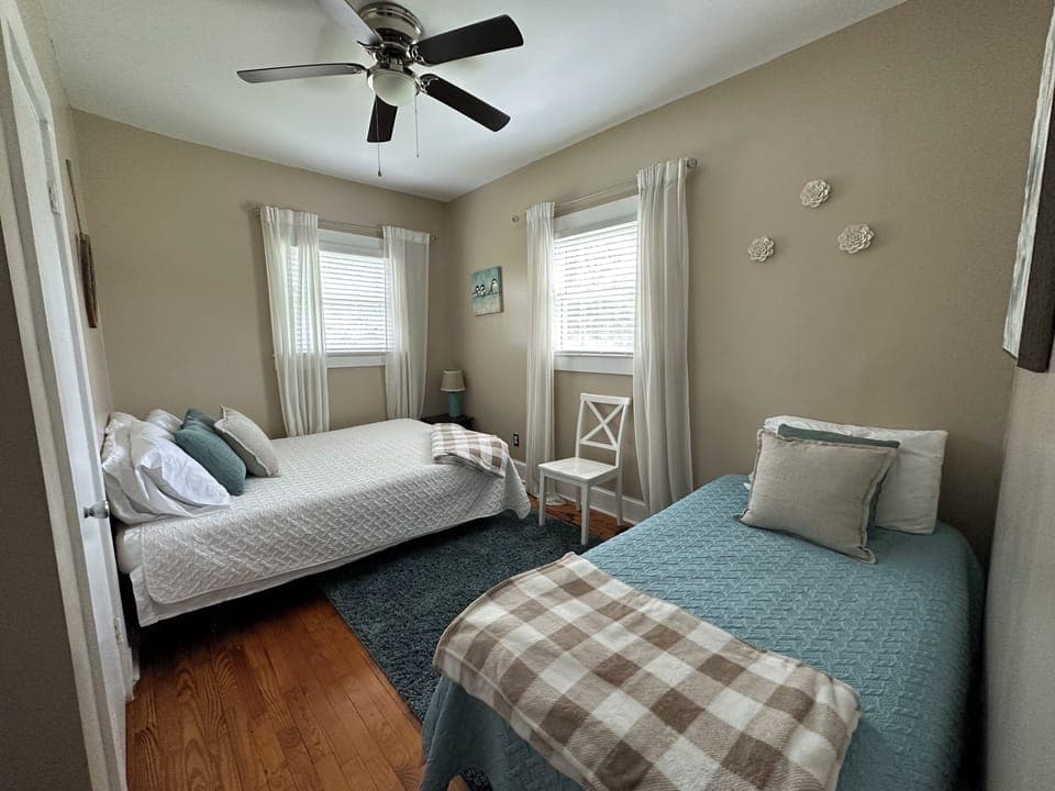 Bedroom #3 with a Queen Bed and a Twin Bed