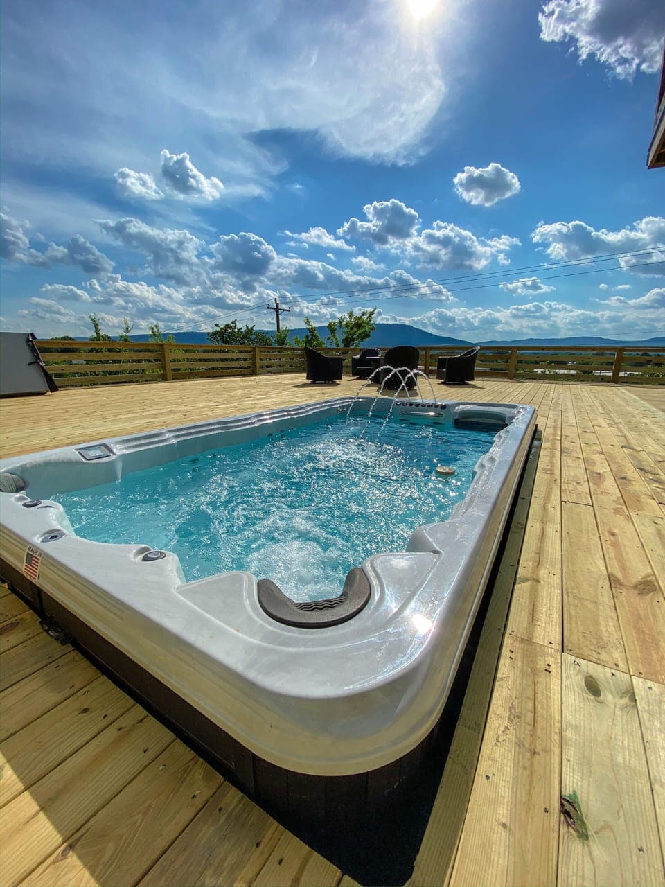 Fitness pool; temperature controlled 