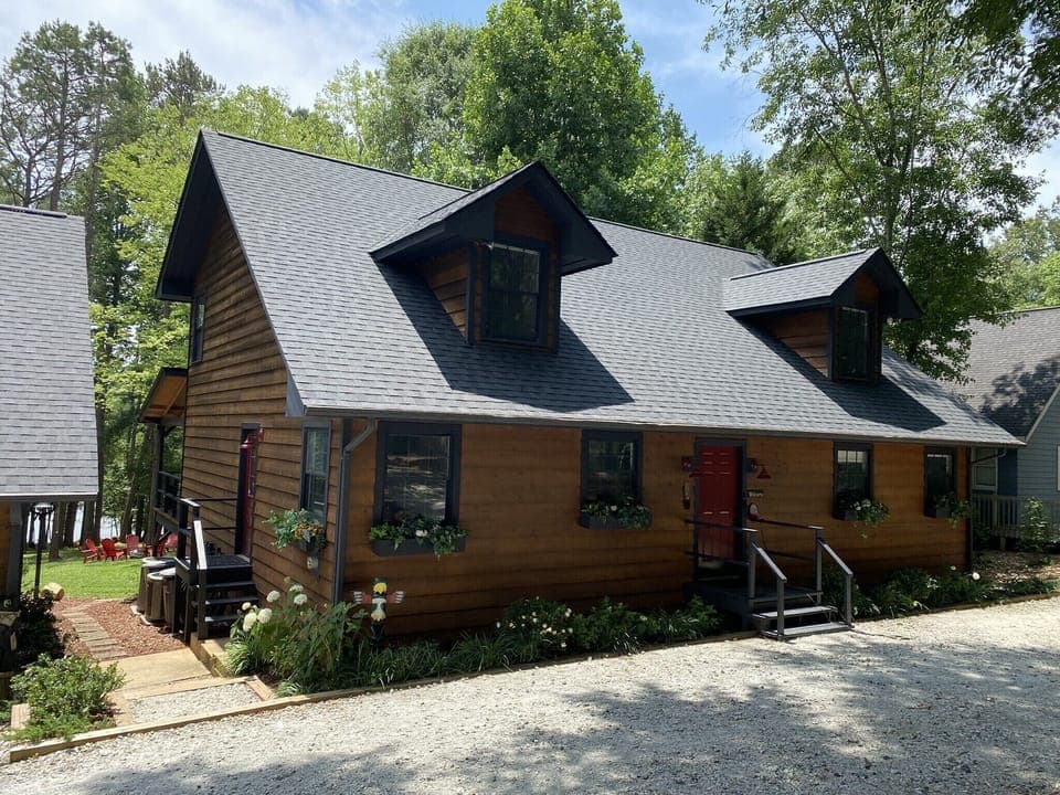 Cedarwood Lake House 