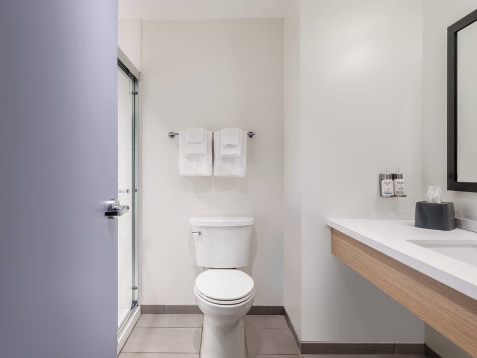 In-room safe, individually decorated, individually furnished, desk