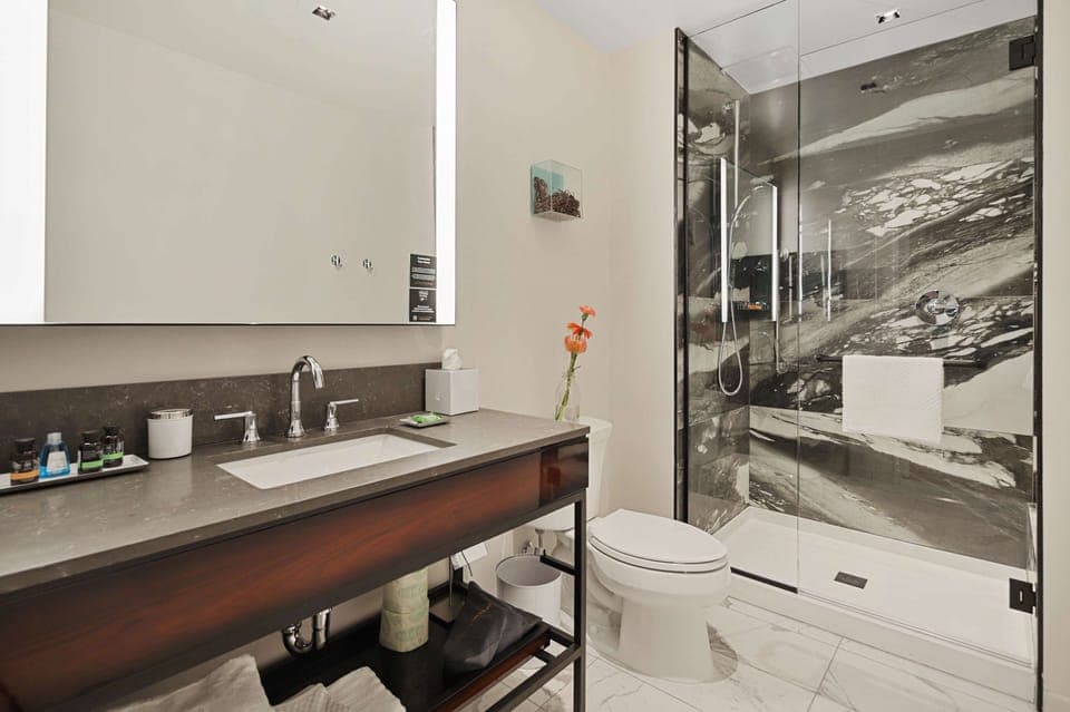 Bathroom shower