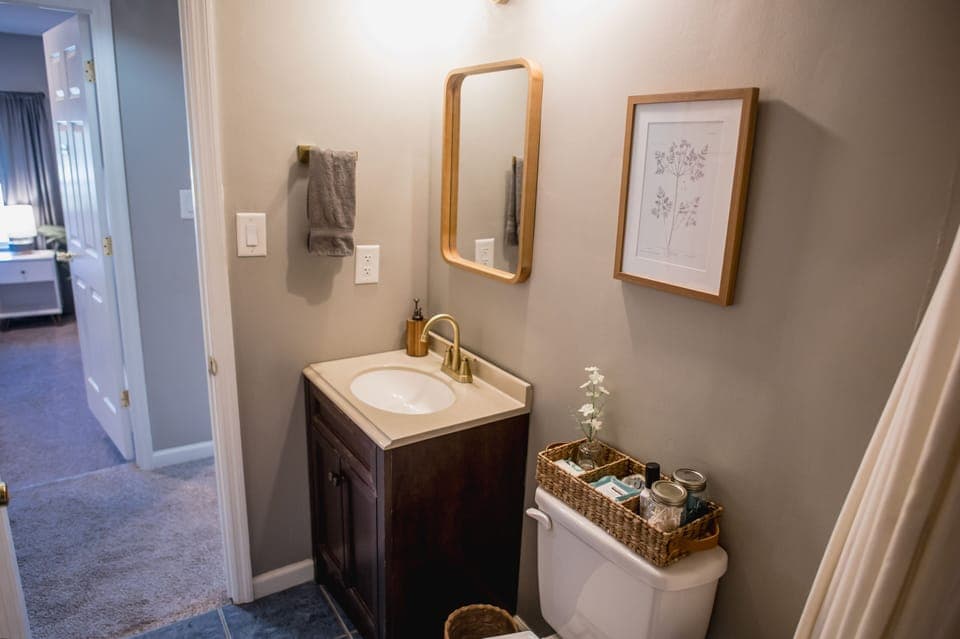 Full sized bathroom