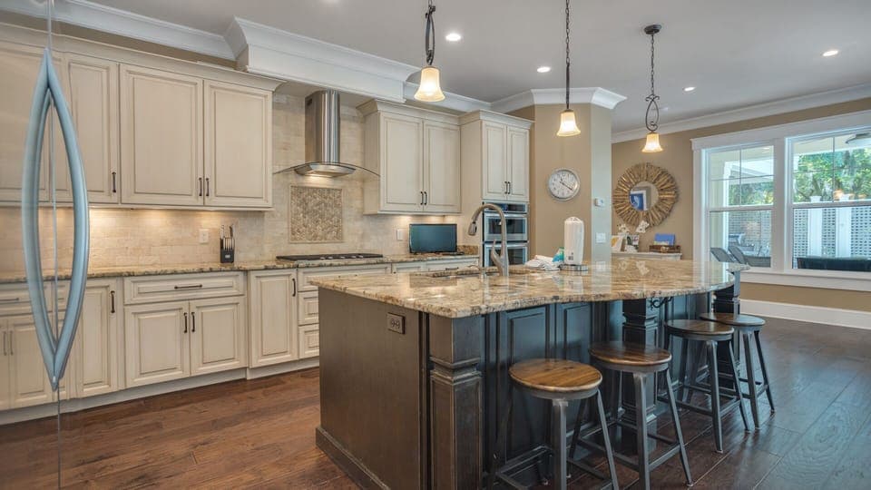 Expansive and well-equipped for large families