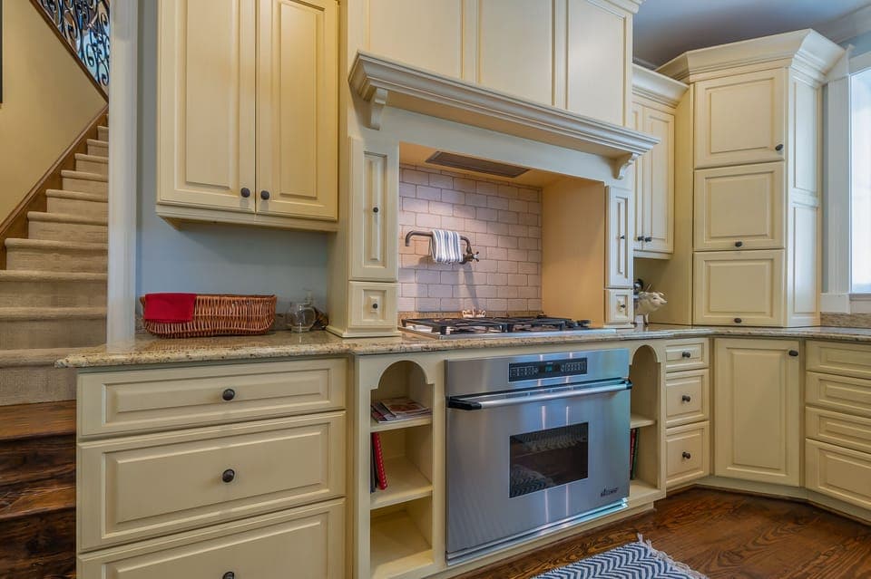 Gas range