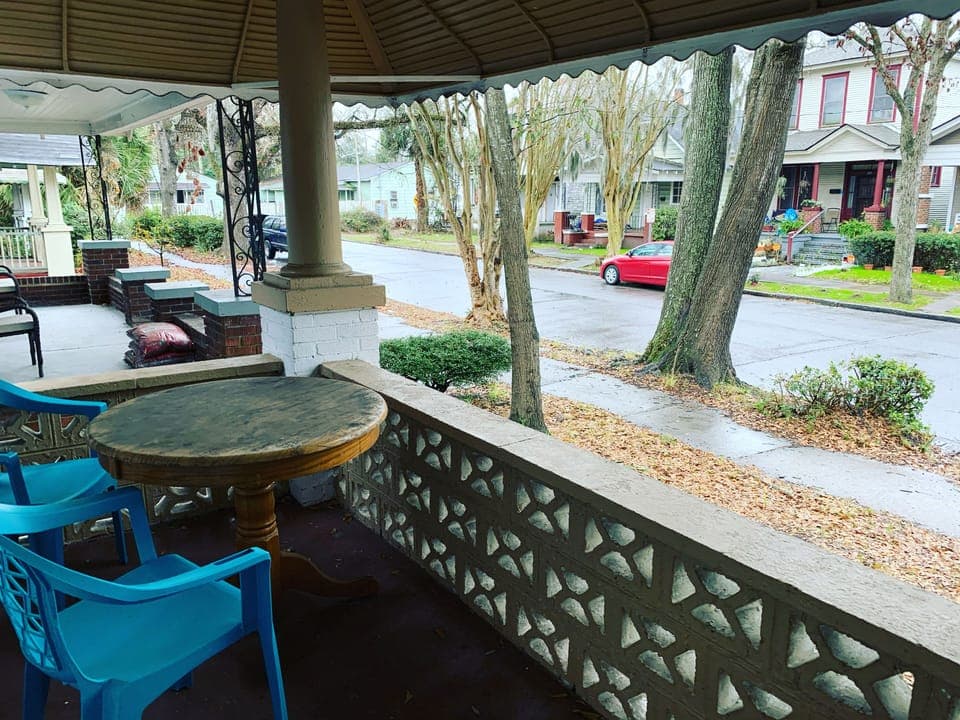 Outdoor dining