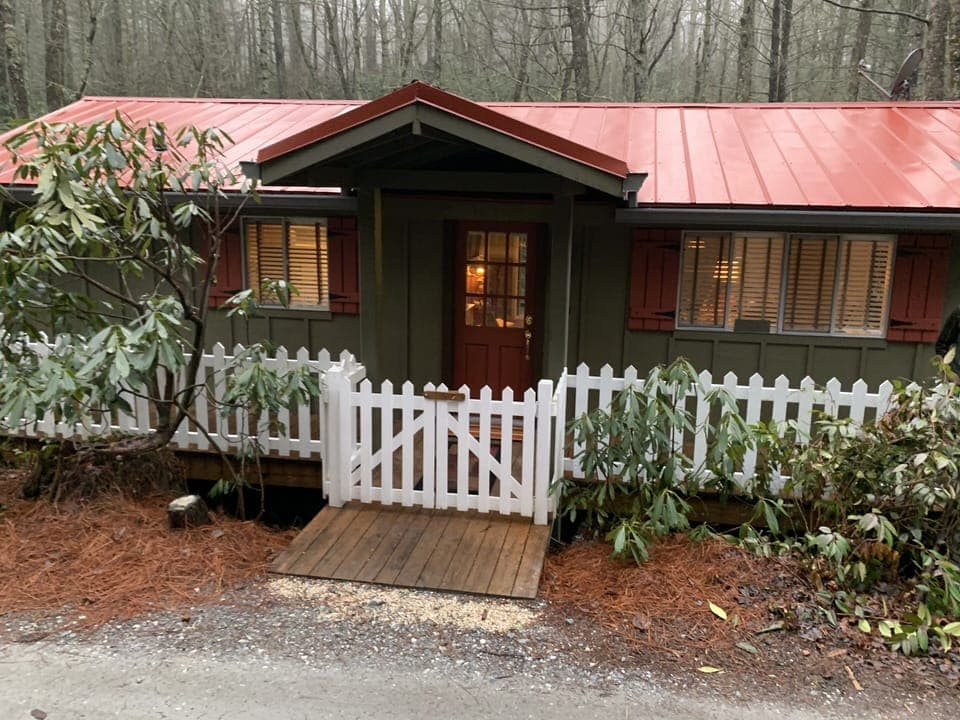 Falls Creek Cottage - upper level