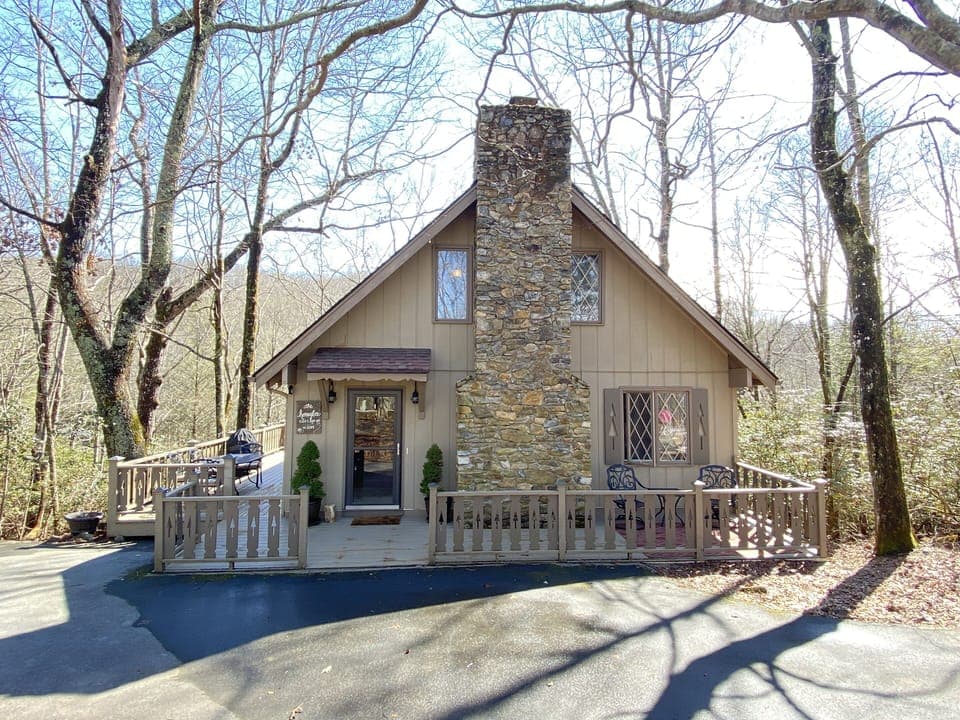 Honey Bee Cottage