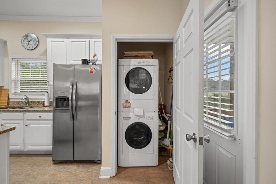 Never underestimate the convenience of a washer & dryer in your unit.
