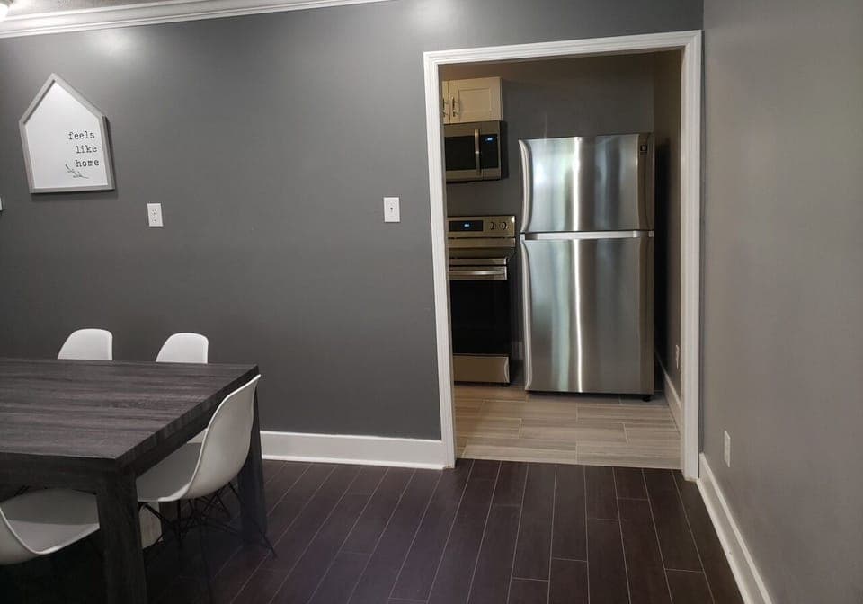 Entrance to kitchen