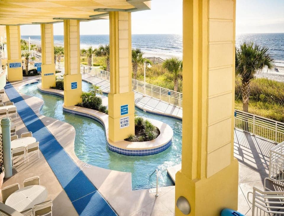 Lazy river
