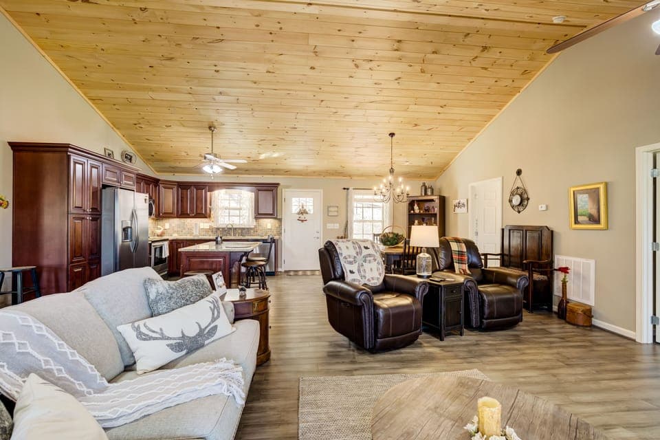 Main Living 