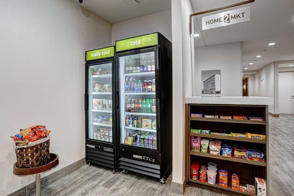 Snack bar