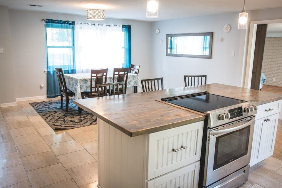 Kitchen and Dinning
