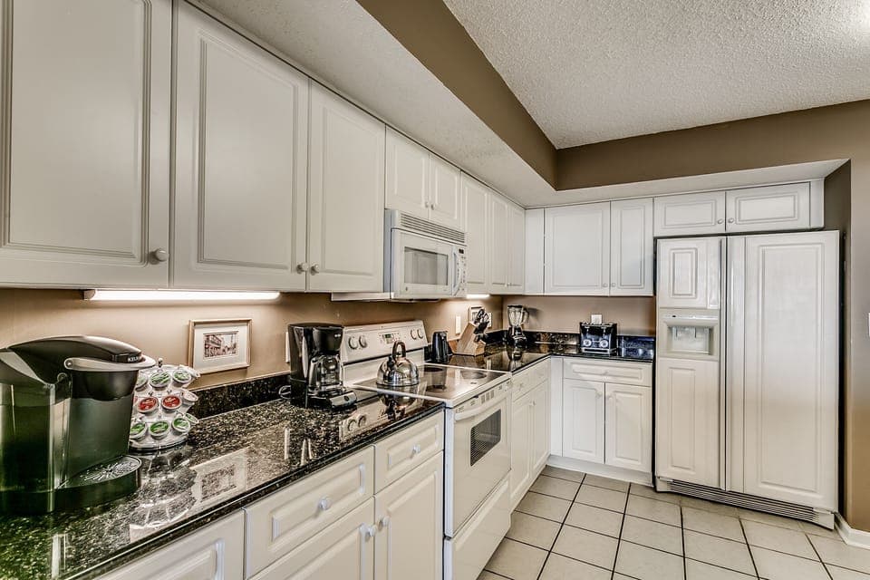 Large kitchen