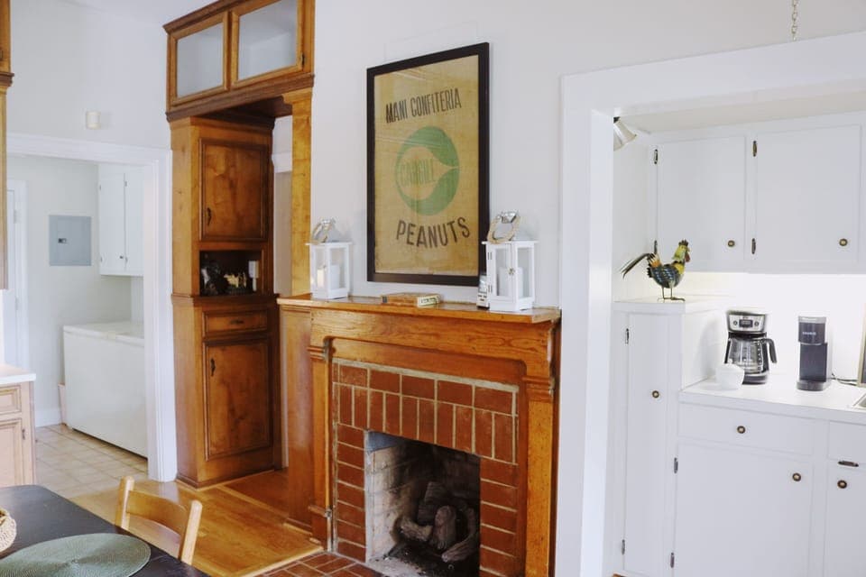 Kitchen Fireplace with Gas Logs