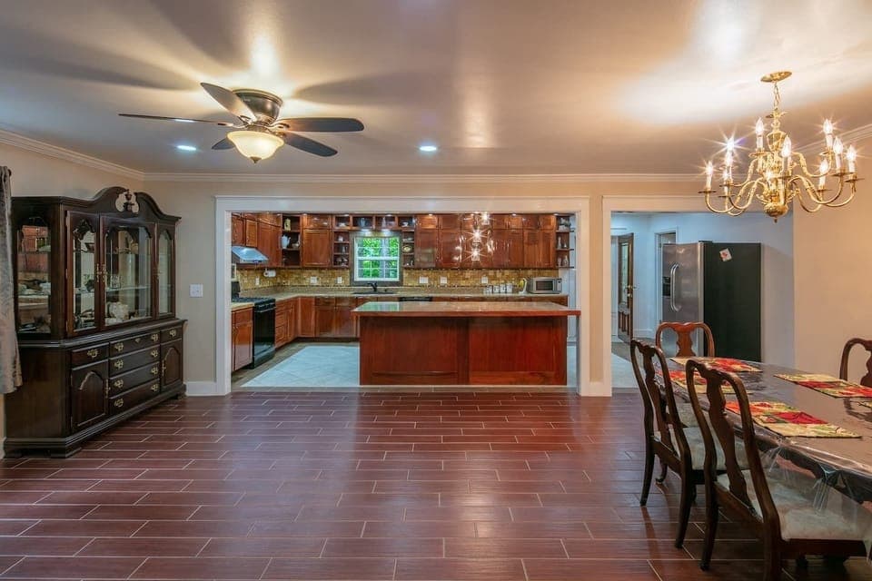 Private kitchen