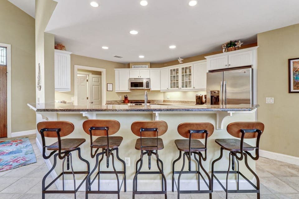 1 Gadwall - Kitchen