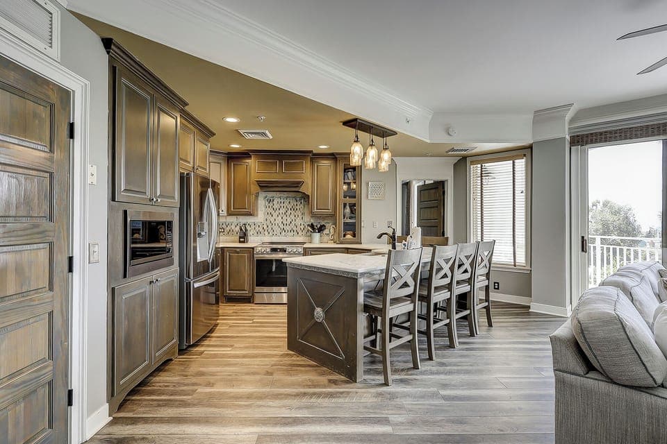 2112 Seacrest - Kitchen