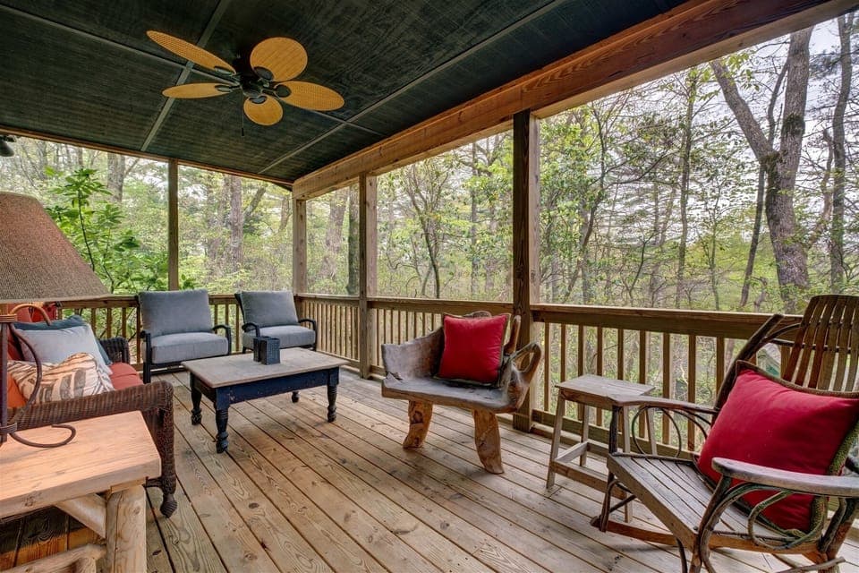 Screened Porch