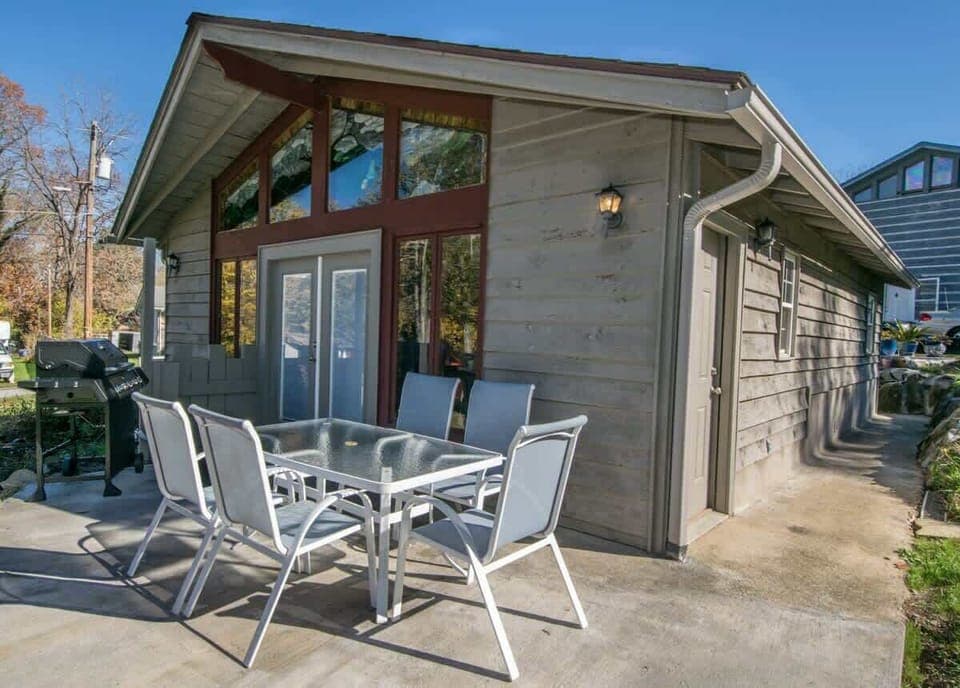 Patio with grill
