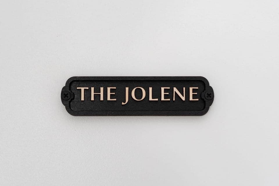 "The Jolene"

