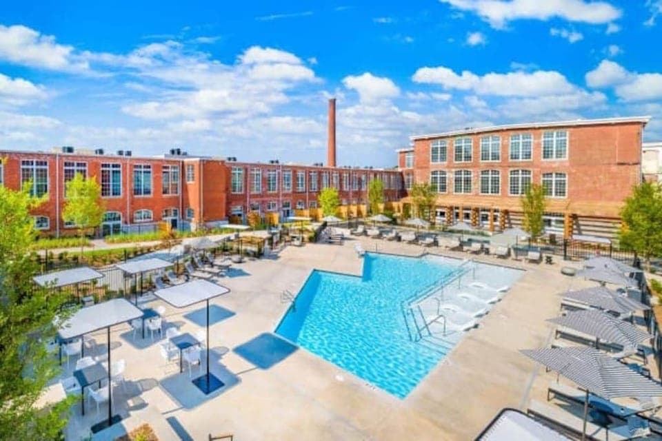 Amazing outdoor pool!