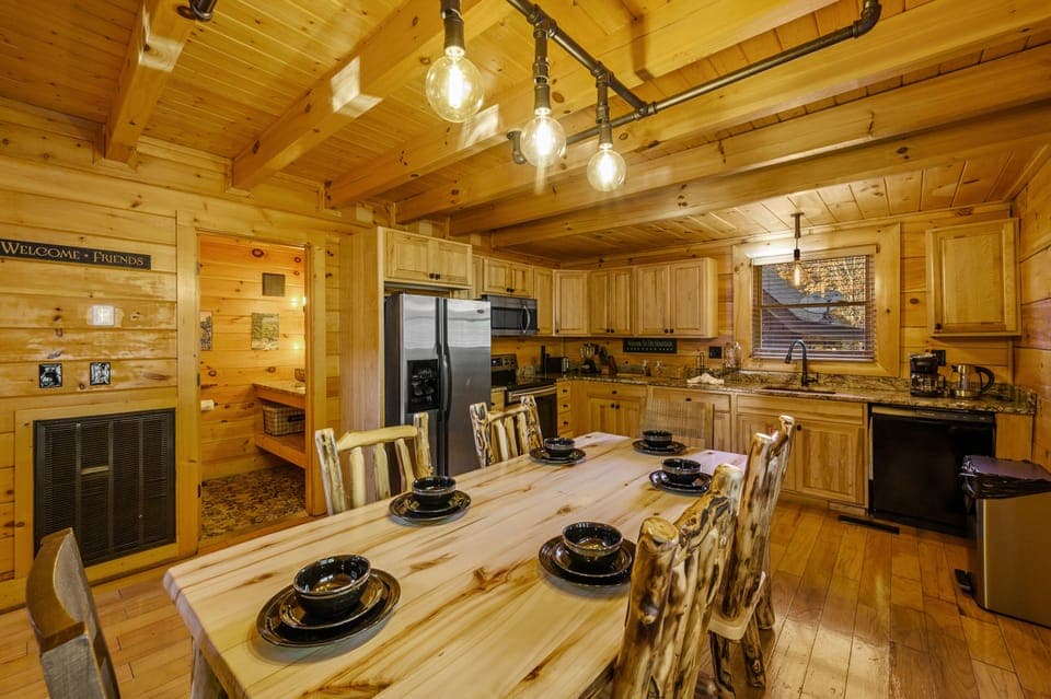 Kitchen 1