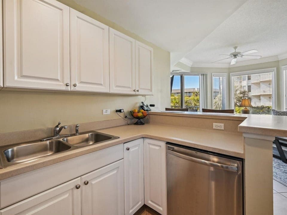 Kitchen at 2104 SeaCrest