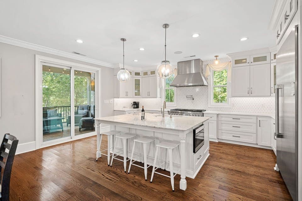 Remodeled kitchen with island seating for 4!