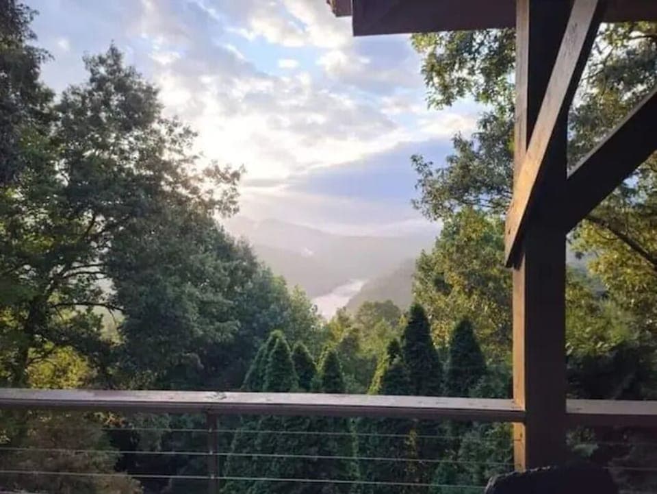 Beautiful Mountain Sunrise!